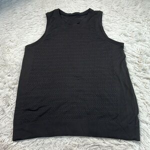 Lululemon Breeze By Muscle Tank II Black / Black